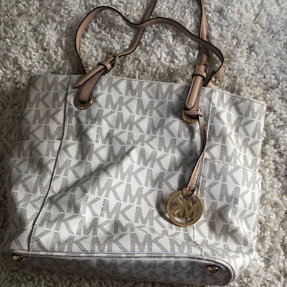 Michael Kors Shoulder Bag